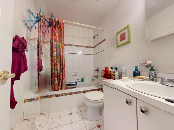 64 Greenway Drive image 1 of 14