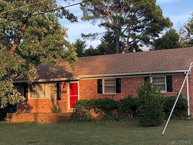 2nd image of 3911 Genacre Ln