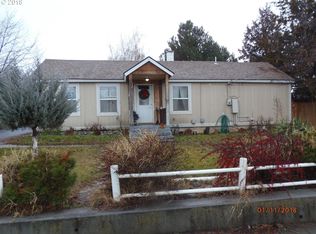 698 E Highland Ave, Hermiston, OR 97838