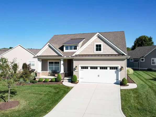 3774 Falcon Ridge Dr, Medina, OH 44256