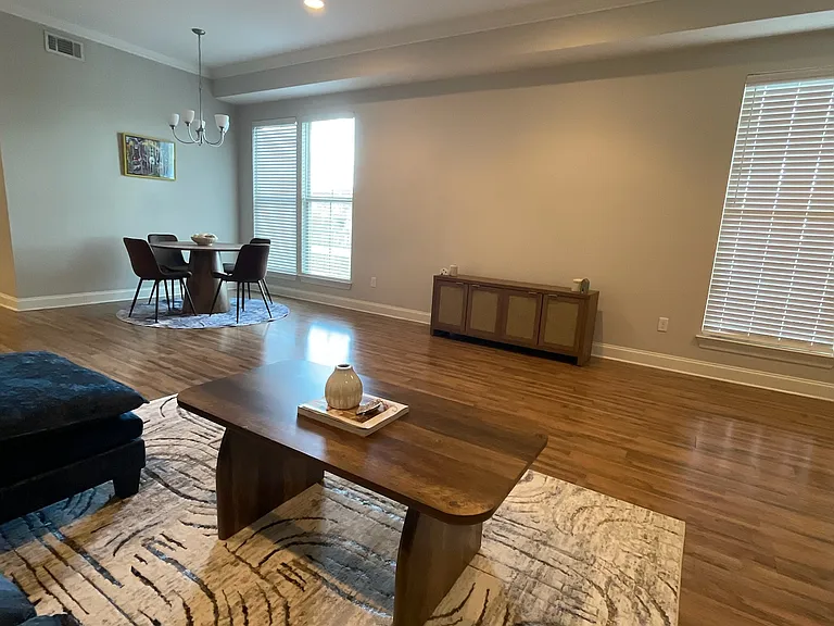 1528 Orpheum Ave #A — Photo 7