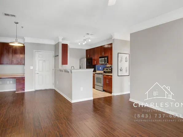 1755 Central Park Rd, Charleston, SC