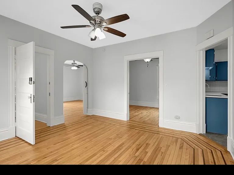 2517 University Ave NE #2 — Photo 1