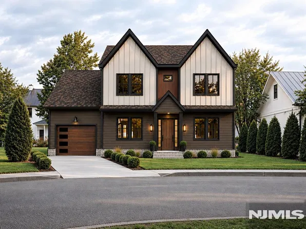 193 Oak Lane, New Milford, NJ 07646
