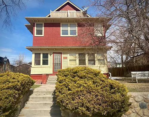 808 E 18th St Photo 1