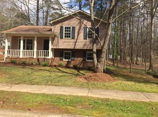 7904 Brandyapple Dr, Raleigh, NC 27615