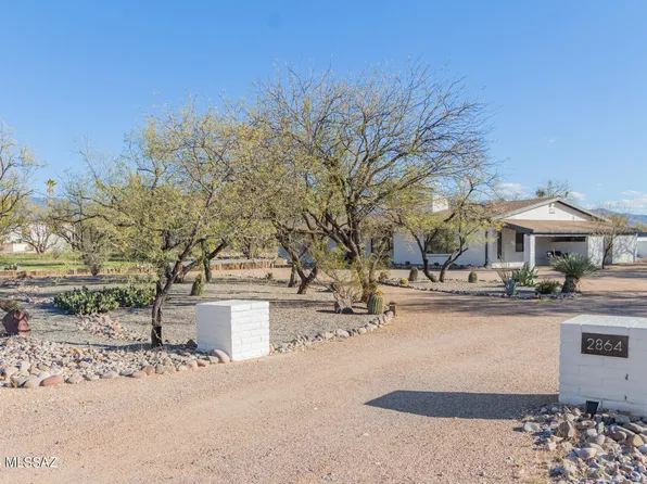 2864 N Longhorn Dr, Tucson, AZ 85749