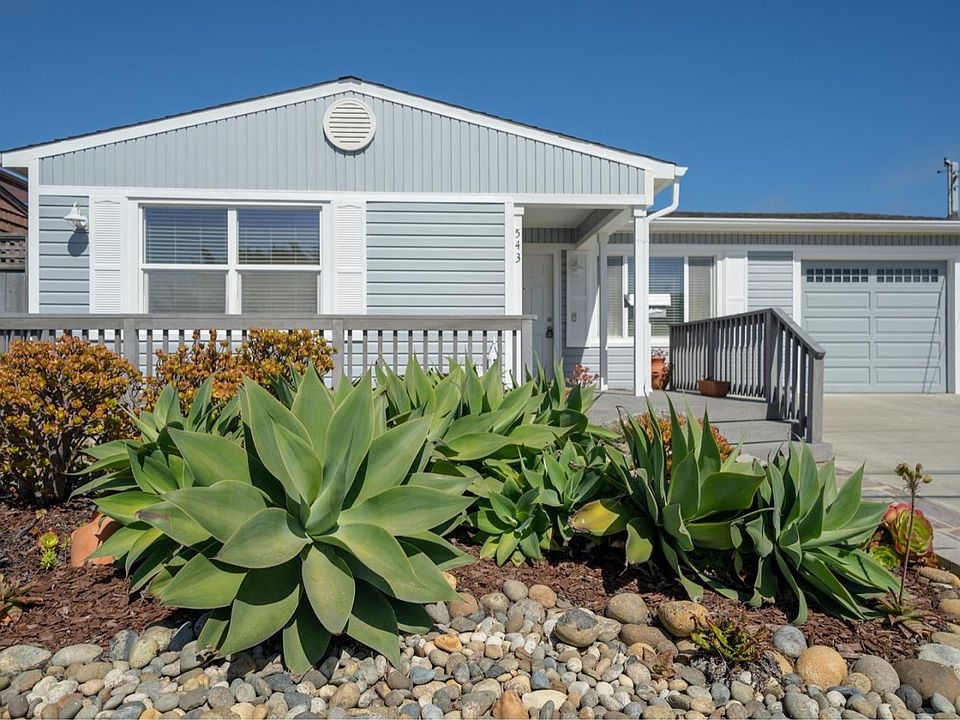 1st image of 543 Dolphin Dr