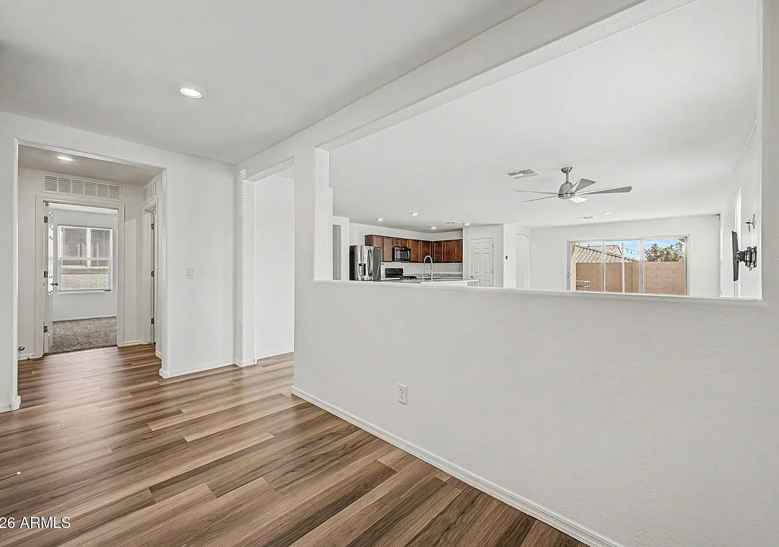 Amazing 4 Bedroom Home In Buckeye, Clean And Move In Ready!! — Photo 3