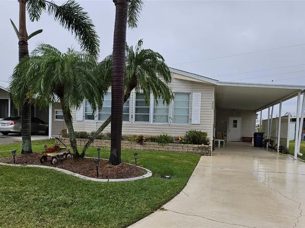 209 Trailorama Dr, North Port, FL 34287