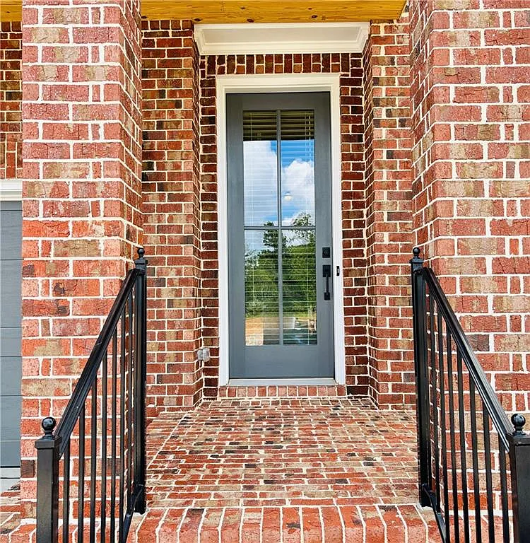 4 bed, 3.5 bath, 2552 sqft, $3,600 — Photo 3