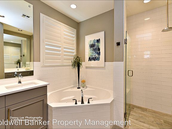 3rd image of 201 S 2020 East Cir