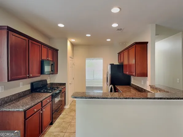 1954 Longmont Dr, Lawrenceville, GA 30044