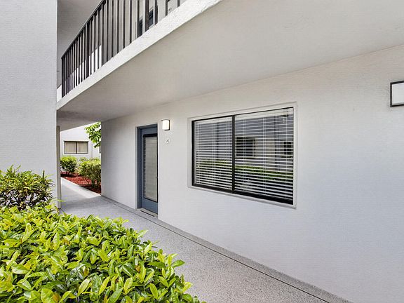 3rd image of 15054 Ashland Way #82