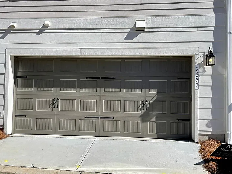 2227 Statesville Ave — Photo 6