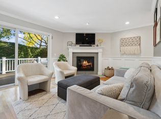 5 Harrison Ter, East Quogue, NY 11942