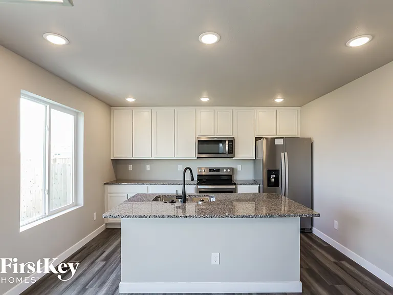 10312 Horton Dr — Photo 6