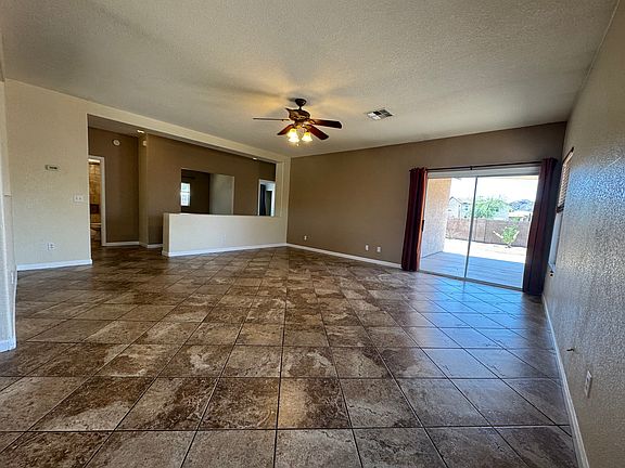 5th image of 10131 N Blue Crossing Way
