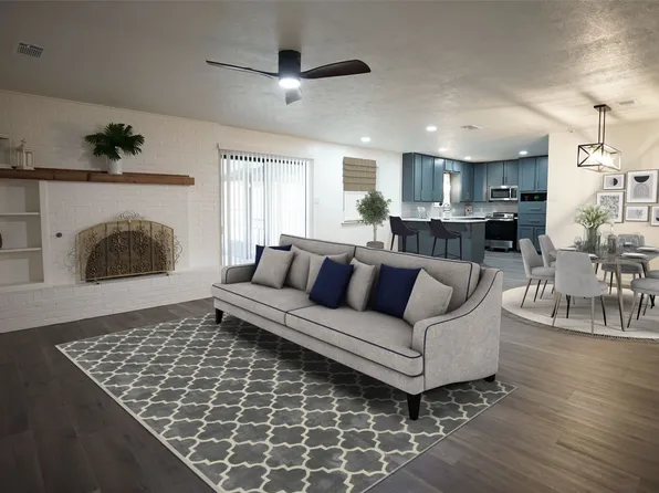 2121 Stonegate Dr N, Bedford, TX 76021