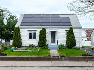 105 Chandler Ave, Pawtucket, RI 02860