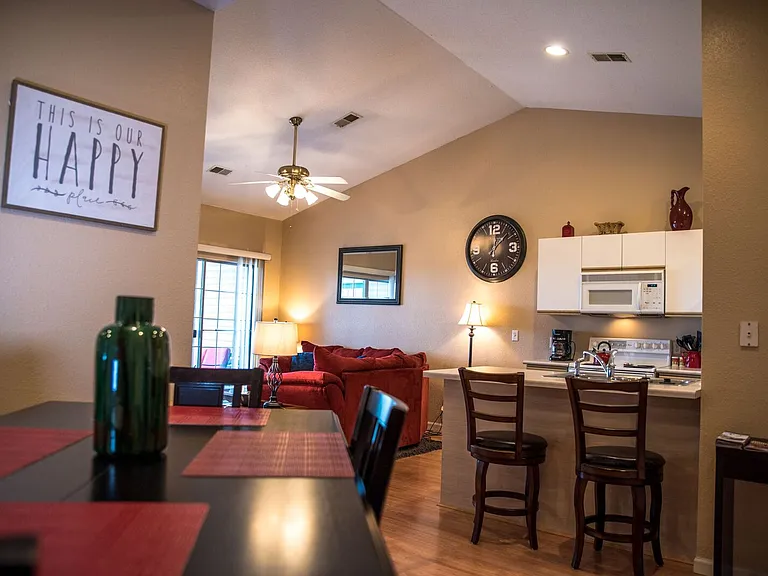 835 Fairview #K10 — Photo 32