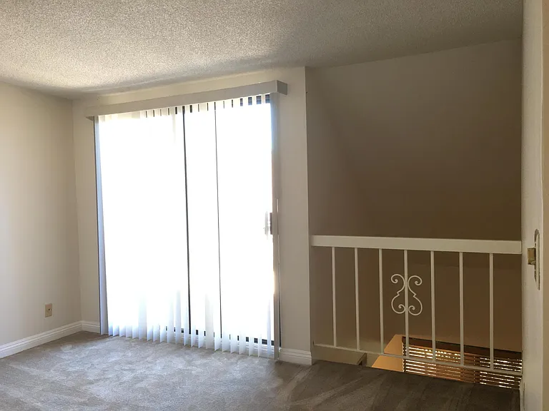 330 Cordova St #314 — Photo 14