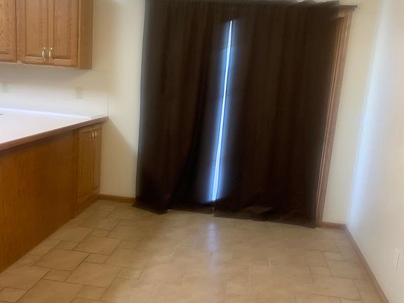 2nd image of 904 Faith Dr