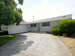 10571 Rampart Ave, Cupertino, CA 95014