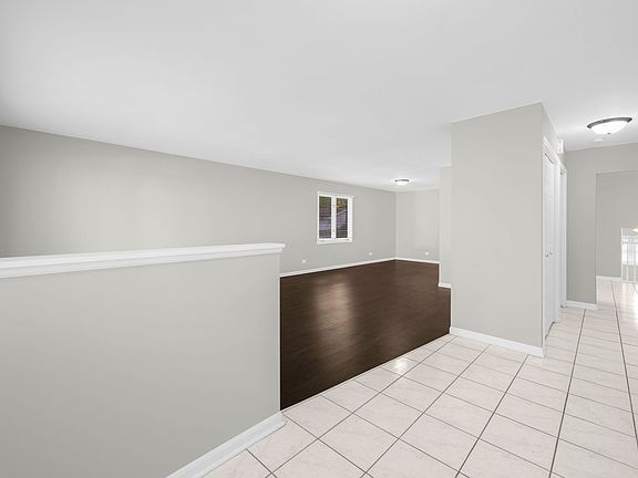 2nd image of 14747 S Harrison Ave