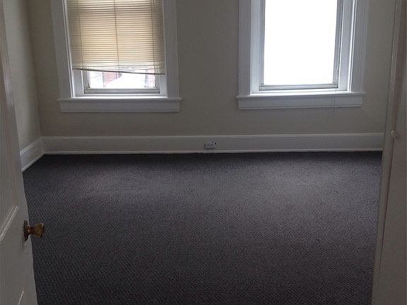 4th image of 2385 Wheeler St APT 1
