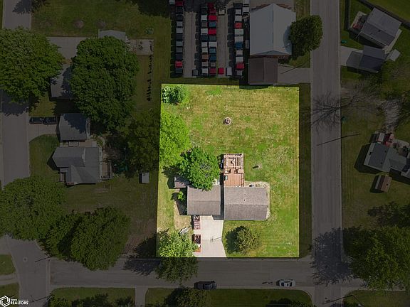 4th image of 715 2nd St NW