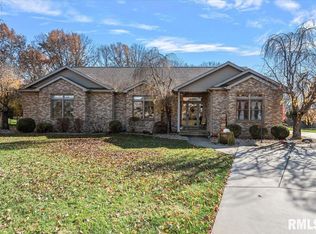 6716 Phlox Dr, Springfield, IL 62712
