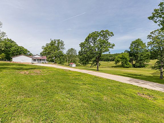 3rd image of 6215 N Farm Road 125