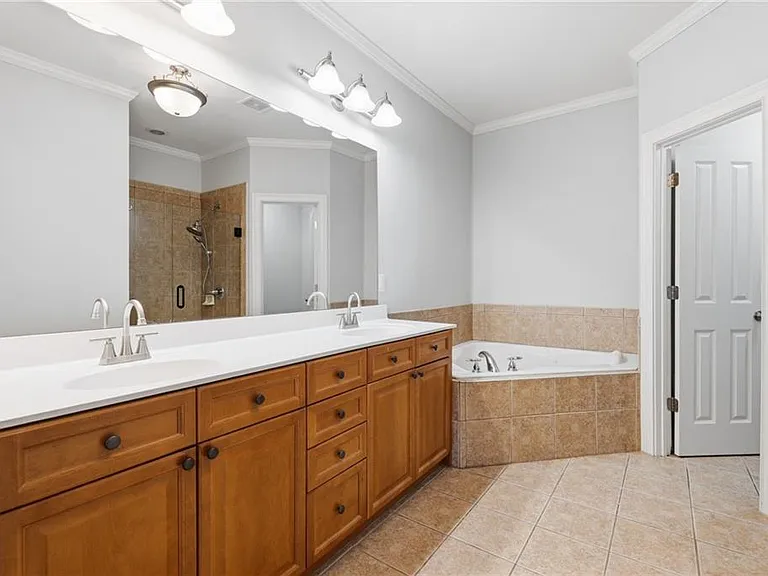 10280 Billings Pointe — Photo 22