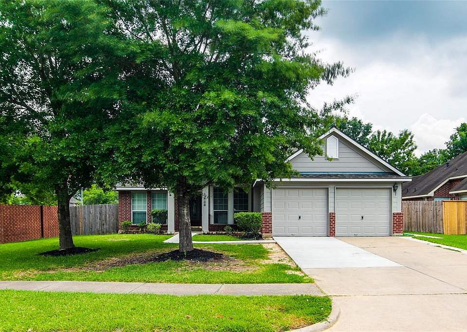1st image of 1434 Hidden Terrace Dr