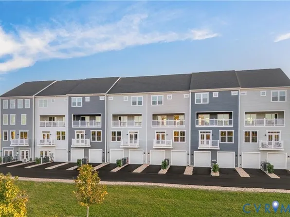 2840 Calgary Ln, Chester, VA 23831