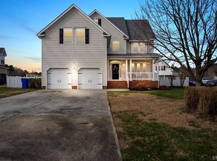 104 Blue Heron Cv, Moyock, NC 27958