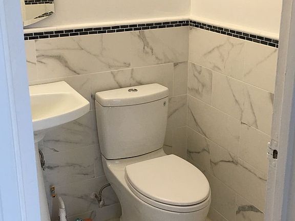 5th image of 8470 129th St APT 3P