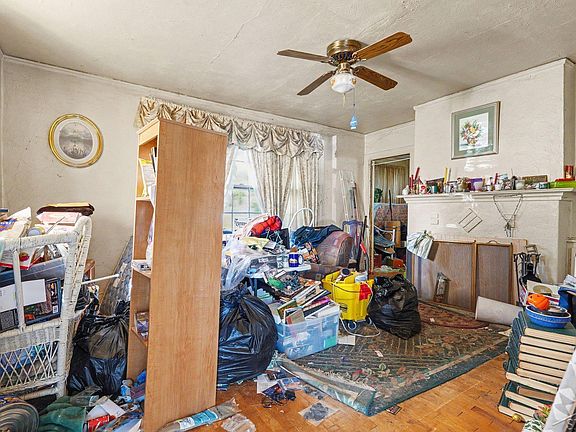 5th image of 600 Laurel St