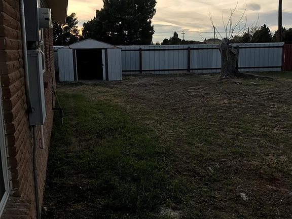 3rd image of 3001 Lakeview Dr