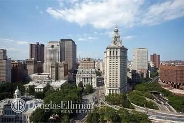 Sold by Douglas Elliman | media 19