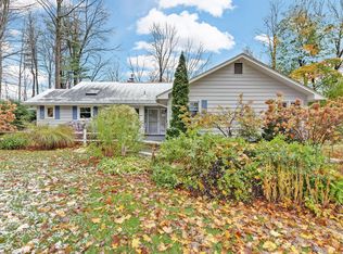 17 Birchwood Ln, Lenox, MA 01240