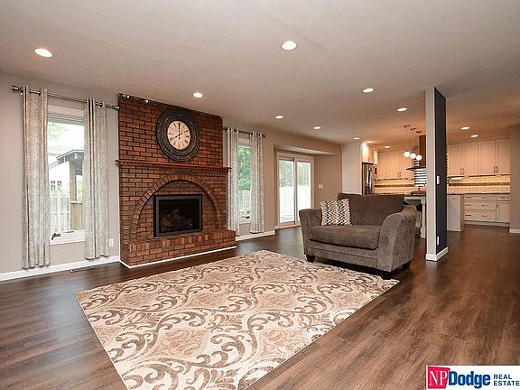 4th image of 16232 Wright Cir