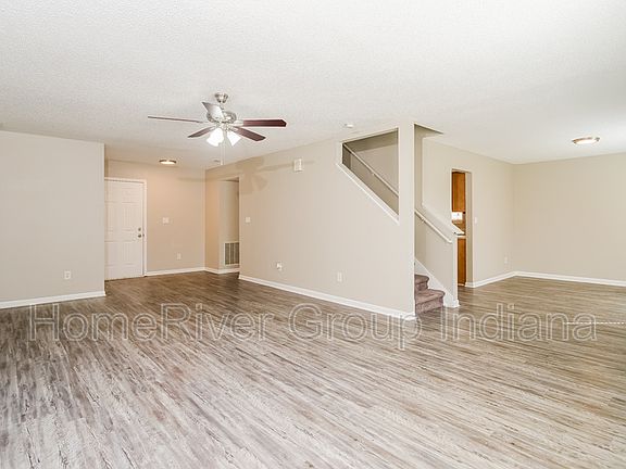 5th image of 10427 Hornton St