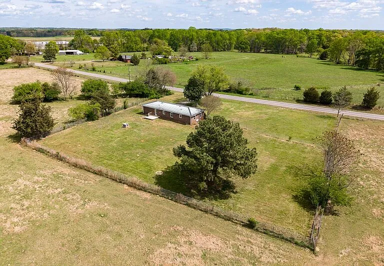 386 Sandy Creek Rd — Photo 24