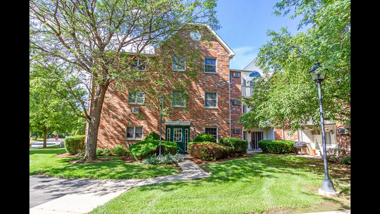 4301 W Shamrock Ln photo 1