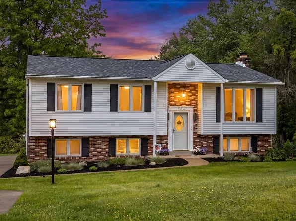 304 Elm Dr, Canonsburg, PA 15317