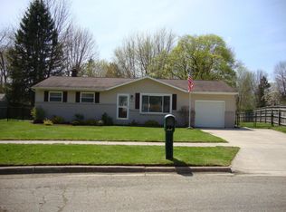 1925 Greenview Ave, Portage, MI 49024
