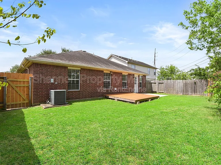 21106 Blackbluff Ct — Photo 23
