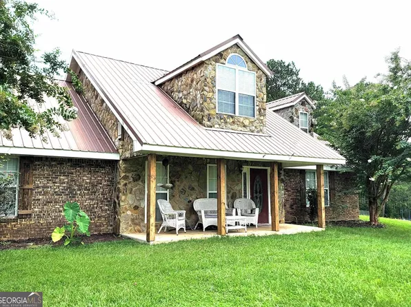 1714 County Road 35, Fruithurst, AL 36262